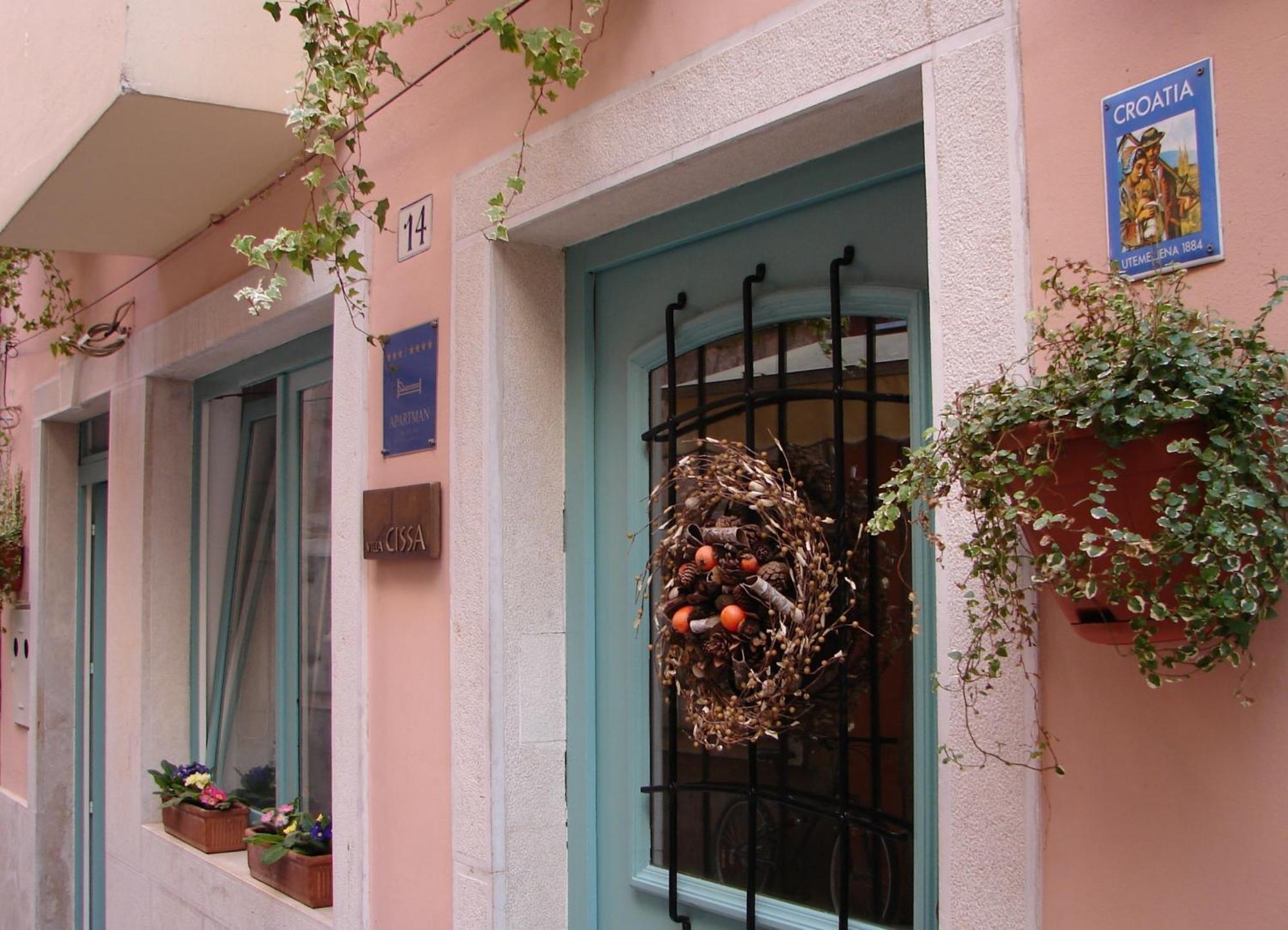 Villa Cissa Apartments By Irundo Rovinj Eksteriør billede